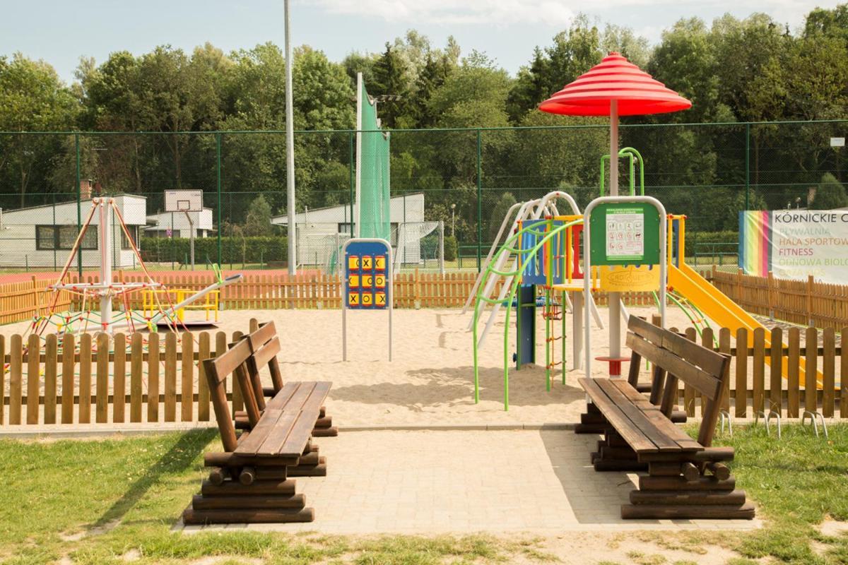 Camping Oaza Błonie Kórnik Domki Standard - 3 pokoje Exterior foto